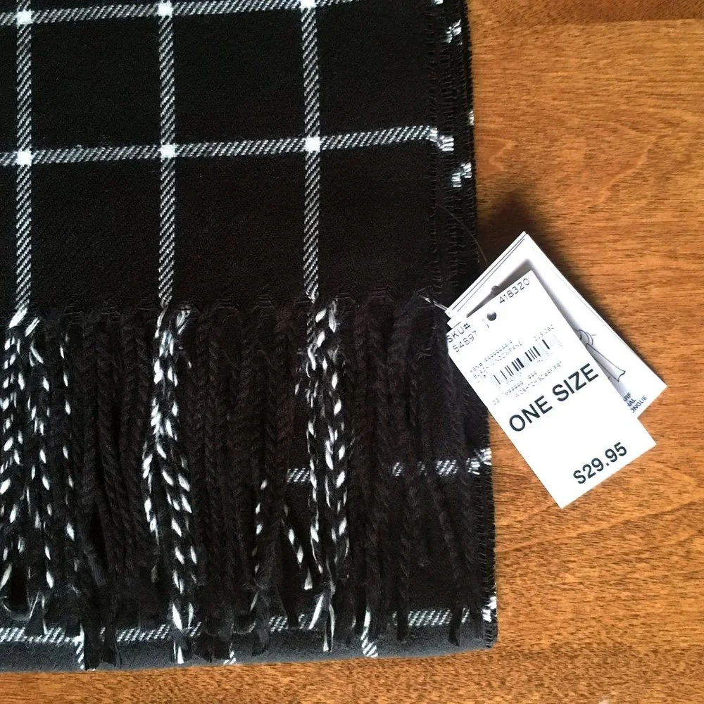 Lands' End black grid scarf NWT